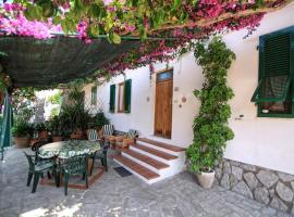 Casa Armida Chiessi: Chiessi'de bir kiralık tatil yeri
