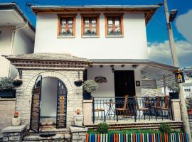 Hotel Domino, hotel a Gjirokastër
