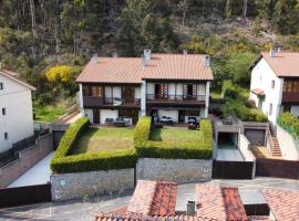 Casas El Castañedu, hotel u gradu 'Niembro'