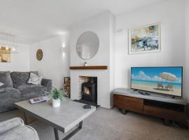 Sid Valley View - Scenic end of terrace town house, hotelli kohteessa Sidmouth