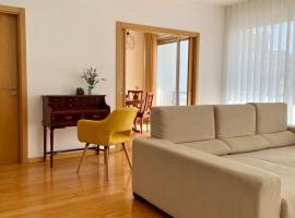 Apartamento O Albuquerque - Centro Cidade Alcobaça, hotell sihtkohas Alcobaça