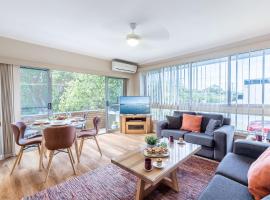 3 Fingal Court, apartment in Fingal Bay