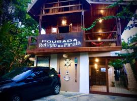 Pousada Refugio do Pirata, hotel near Camburi Beach, Trindade