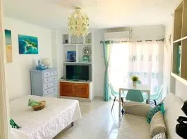 Cozy studio in Benalmádena with sea view 33 m²
