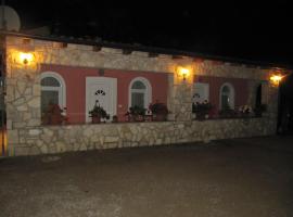 APARTMAJI GOSTILNA STAR MALN , Sečovlje 10, hotel v destinaci Sečovlje