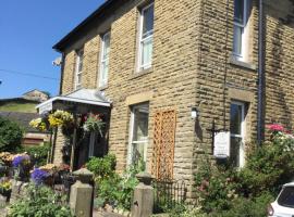 Thornsgill House Bed & Breakfast, cheap hotel in Askrigg