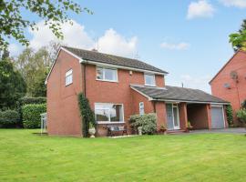 Glen Helen, holiday home in Telford