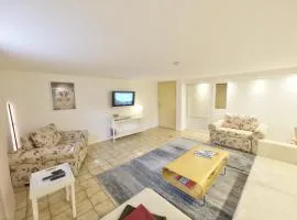 2 Zimmer I Küche I Waschmaschine I SmartTV I Klima I Parkplatz I 3 Bed I Garden I WLan