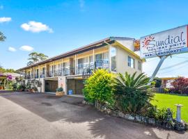 Sundial Holiday Units, hotel dicht bij: jachthaven Dunbogan Boatshed, North Haven