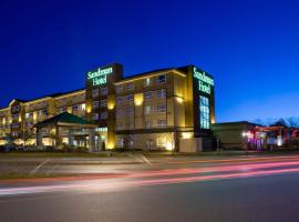 Sandman Hotel Vancouver Airport, hotel in Richmond