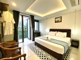 Grand Holiday Hoian Villa