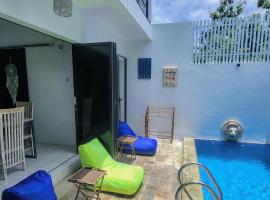 Breezes Villa, дом для отпуска в городе Ngingas