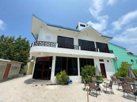 Beach Walk Villa Maldives, Hotel in Gulhi