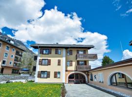 Silva Appartments and Rooms, pet-friendly hotel in Silvaplana