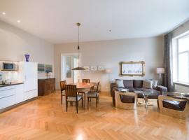 Sissi - Schoenbrunn-Living perfect Apartments, hotelli Wienissä lähellä maamerkkiä Palmenhaus Schönbrunn