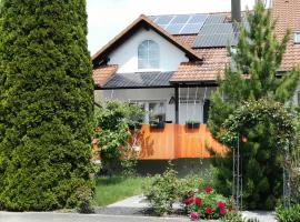 Ferienwohnung Martin, soodne hotell sihtkohas Neuhausen ob Eck