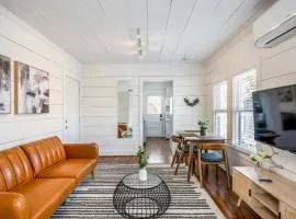 Historic Heights Artist Bungalow #3