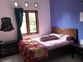 SPOT ON 91157 Desa Wisata Bendosari Kendal, hotel v destinaci Tersana