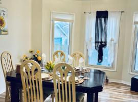 Cheerful residence, self catering accommodation in Niagara Falls