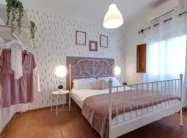 Maddalena Apartment by Mamo Florence