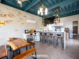 Liuqiu Backpackers Hostel، فندق في شياوليوكيو