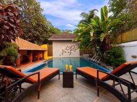StayVista at Terra Rosa - Pet Friendly Villa, hotel med pool i Chorao