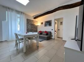 Risveglio, villa in Como