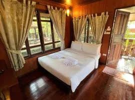 The Canal Garden Resort