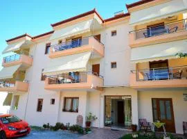 Artemis Rooms Leptokarya