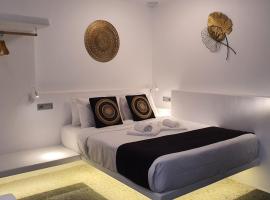 Mykonos Double Luxury Mini Suites - Adults only、アノ・メラのアパートメント