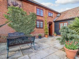 Hayloft Cottage, alquiler vacacional en Little Glenham