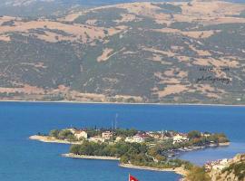 Choo Choo Pansiyon, hotel perto de Egirdir Lake, Isparta