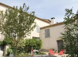 2 Bedroom Beautiful Home In Bellegarde