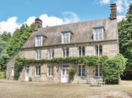 Gorgeous Home In St Clment Rancoudray With Kitchen, hotel with parking in Mortain