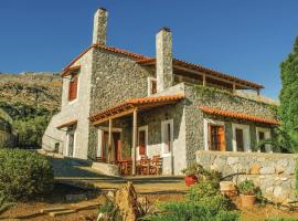 Amazing Home In Agios Vasilios With Wifi，阿吉亞帕拉斯夫的飯店