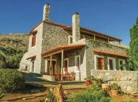 5 Bedroom Lovely Home In Agios Vasilios