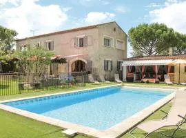 Awesome Home In Chteaurenard With Wifi, Private Swimming Pool And Outdoor Swimming Pool