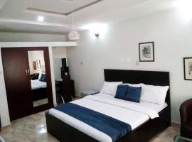 PhilBan Suites 1, khách sạn ở Ikeja