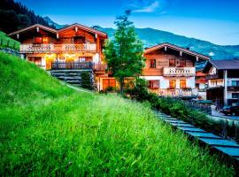 Alpendorf Anno Dazumal, hotel a Tux