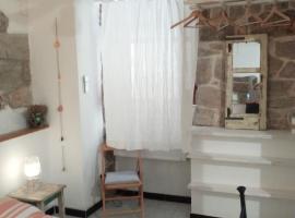 Carruggetto, hotel a Carloforte