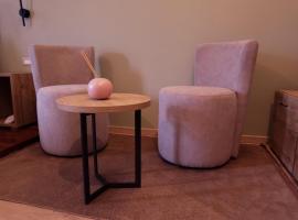 Manhattan Room & Suite, hotel v Bari