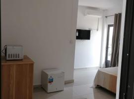 ABOVE STUDIOS, hotel i Grand-Baie