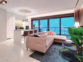 BALTIC VIEW Luxury Apartment Gardenia FRONT