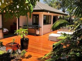 Palm Garden Beach House, hotel en Papamoa