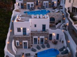 Kea Mare Luxury Villas, holiday rental in Vourkarion