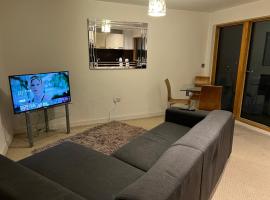 BigKings Stylish 2 bedroom Apartment with free on street parking, budget hotel in Manchester