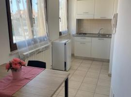 Casa di mary – apartament w mieście Loreto