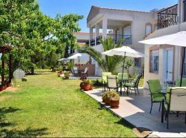 DERES Apartments, hotel que aceita pets em Hanioti