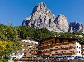 RESIDENCE MIRAMONTI CORVARA