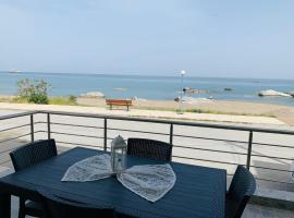 Kima Stegna sea view